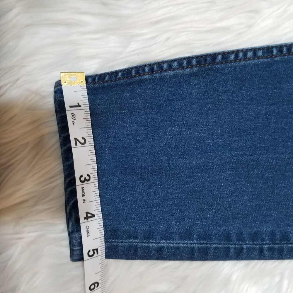 FREE PEOPLE Medium Blue Skinny jeans SIZE W27, With Pockets. - Picture 12 of 17
